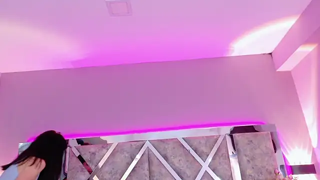 Czat XXX na żywo – MeganR_