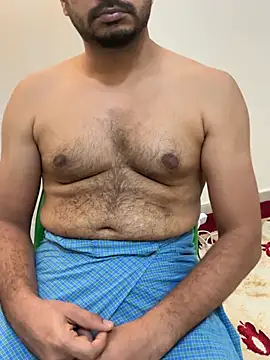 Hot_Boy8677 现场XXX聊天