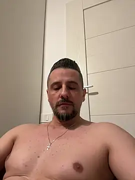 عرض كام InsaneMattt