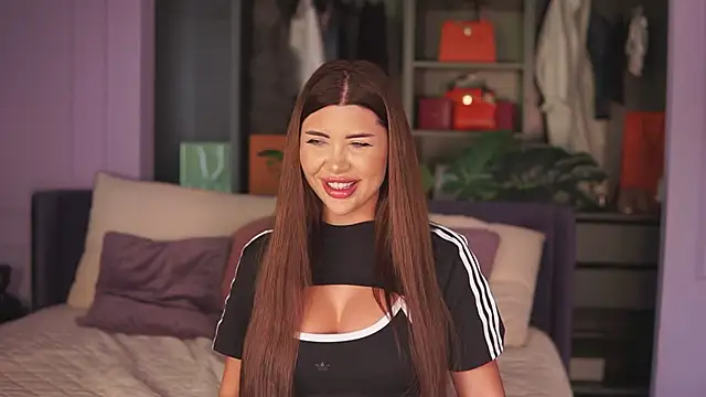 Monique_Celeste Adlı Modelin Canlı XXX Sohbeti