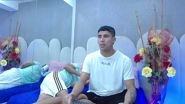 Show Webcam de party_duo_playboy