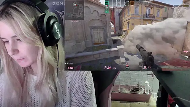 VladaLevine: онлайн-секс-чат