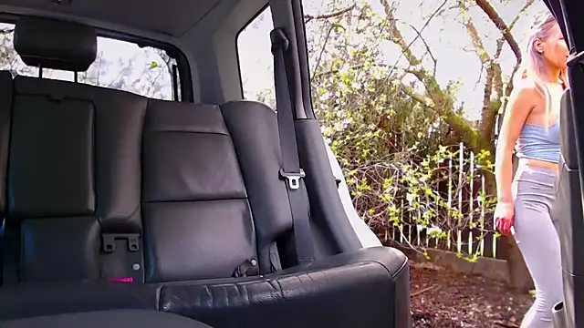 YourguiltypassionnのライブXXXチャット