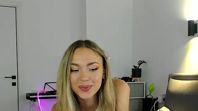 Kelly__GrayのライブXXXチャット