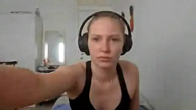 WesleyFrohlingのライブXXXチャット