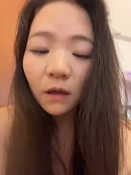 lucyxiaolulu Pertunjukan Webcam