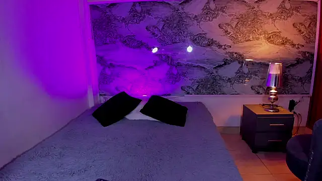 Miss_KhalifaDoll webcam show