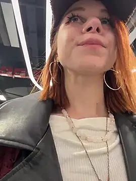 Pokazy przed kamerką – RosieSecret