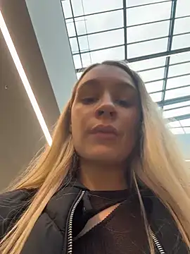 SashaCatt লাইভ XXX চ্যাট