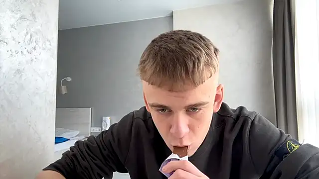 SoloFury's Live XXX Chat