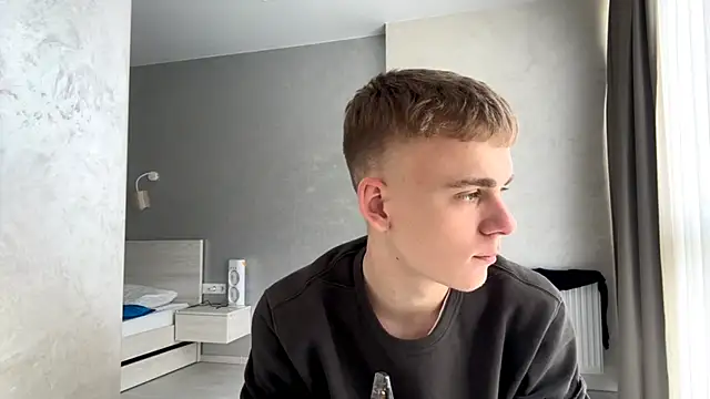 SoloFury Live XXX-chat