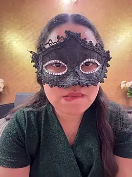 Iampriyaaa15's Live XXX Chat