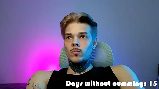 DENIS_HERE's Webcam Show