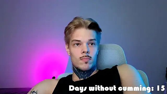 XXX chat uživo modela DENIS_HERE