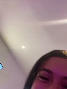 Zoesecret's Webcam Show