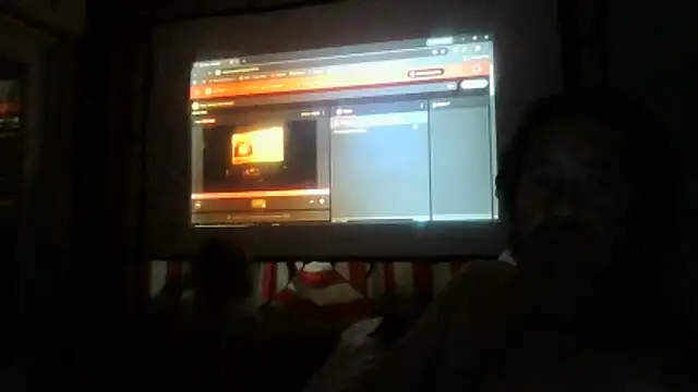 Toytroy197413 Webcam Show