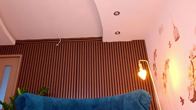 Živý XXX chat TinyBlair