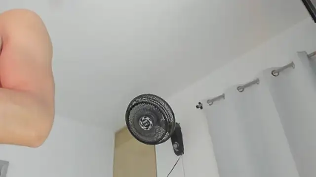 GilberMxxのライブXXXチャット