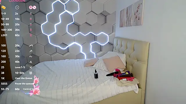 aliicemeow's Live XXX Chat