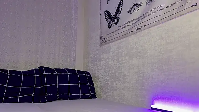 Nora_Xxx – Kamerová šou