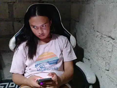 _HileyEndowed_ – Kamerová šou