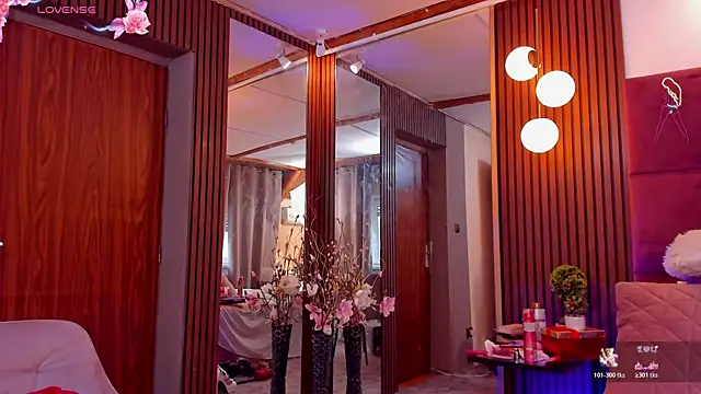 VanessaAngel: онлайн-секс-чат