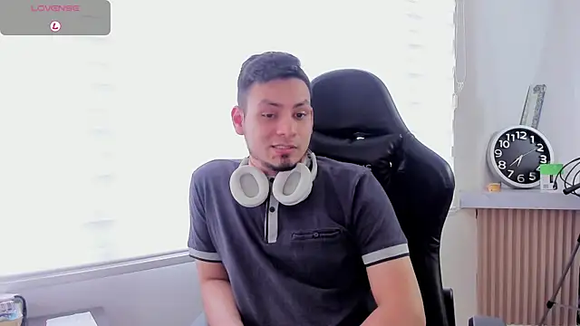 Chatroom XXX en direct de Rick_Adams