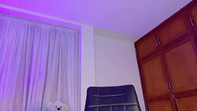 Rpoolrboy Live XXX-Chat