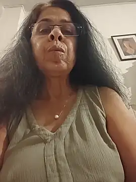 NakedMILFxn Live XXX chat