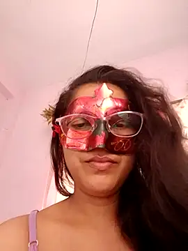 thanusi_2 Chat XXX in diretta