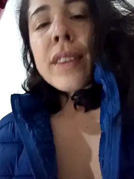 XXX chat uživo modela StefyStar_Sexy