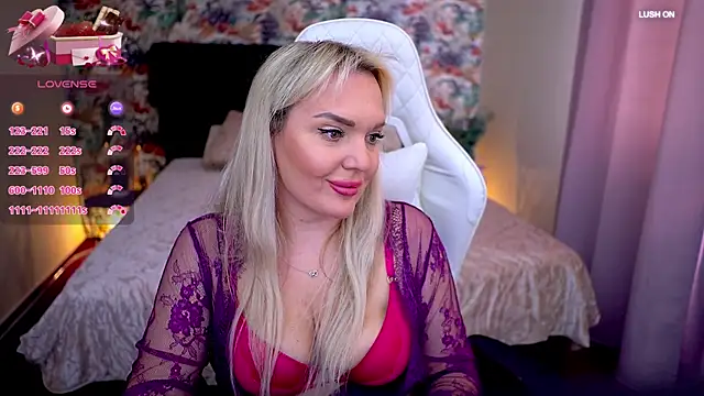 MissyMartinez élő XXX-chatje