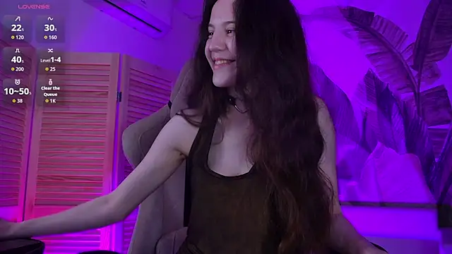 Chat +18 de MilaStoyne ao vivo