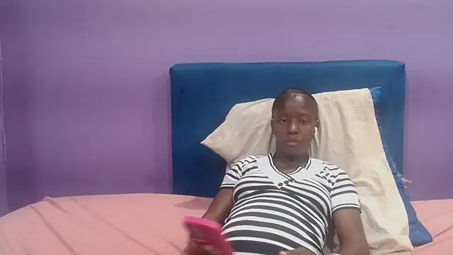 sexykea2002x Live XXX-Chat