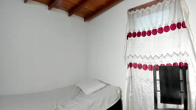 Онлайн чат XXX Vlad__night