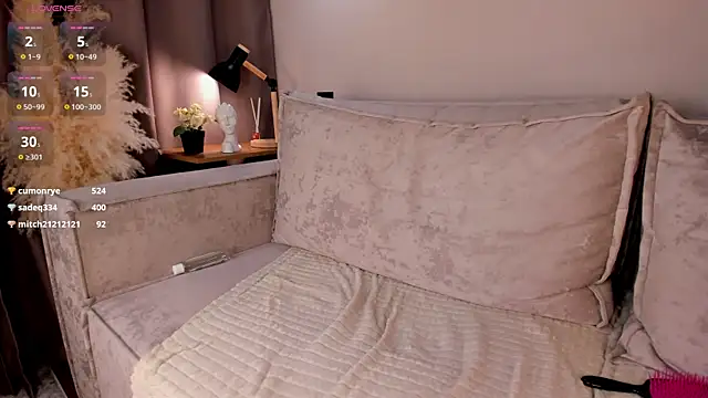 Онлайн чат XXX KristinDavis