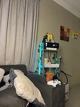 YellowHoneyDipのライブXXXチャット