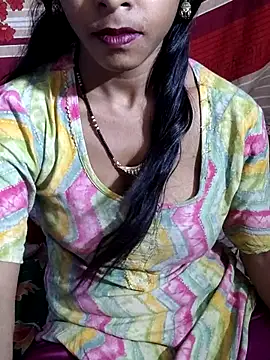 Itz_Aisha__のライブXXXチャット