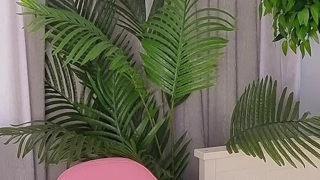 LanaRealsのライブXXXチャット