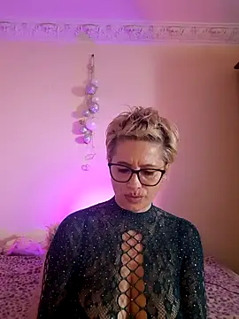 LunaBlaiseのライブXXXチャット