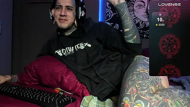 jhonny__ackerman's Live XXX Chat