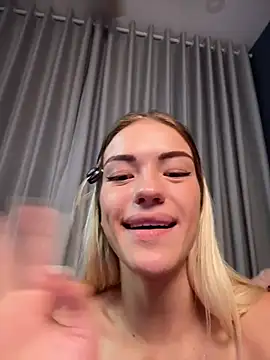 -Sexy_Barbie-'s Live XXX Chat