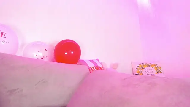 Chat +18 de RileyNox ao vivo