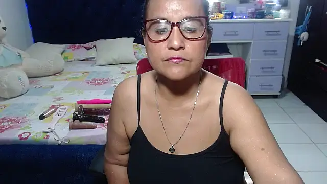 pervert_mommy_: вебкам-шоу