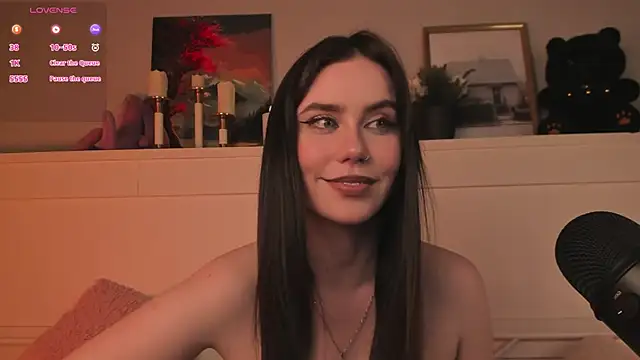 UnaMedison élő XXX-chatje