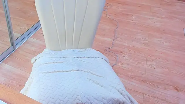 liloneforyou élő XXX-chatje