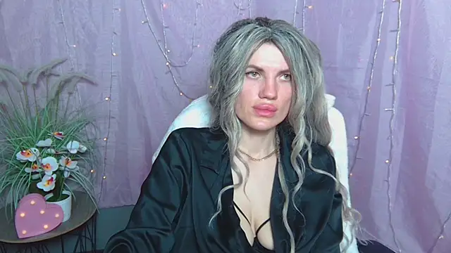 Czat XXX na żywo – MilaLoona