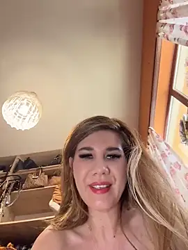 Show modela didihairypussy na web-kameri