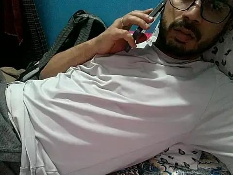 XXX chat uživo modela Precumboner