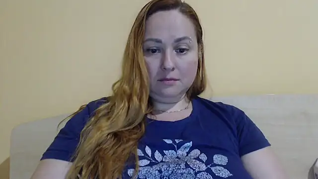 Chatroom XXX en direct de Foxy_Kate3333